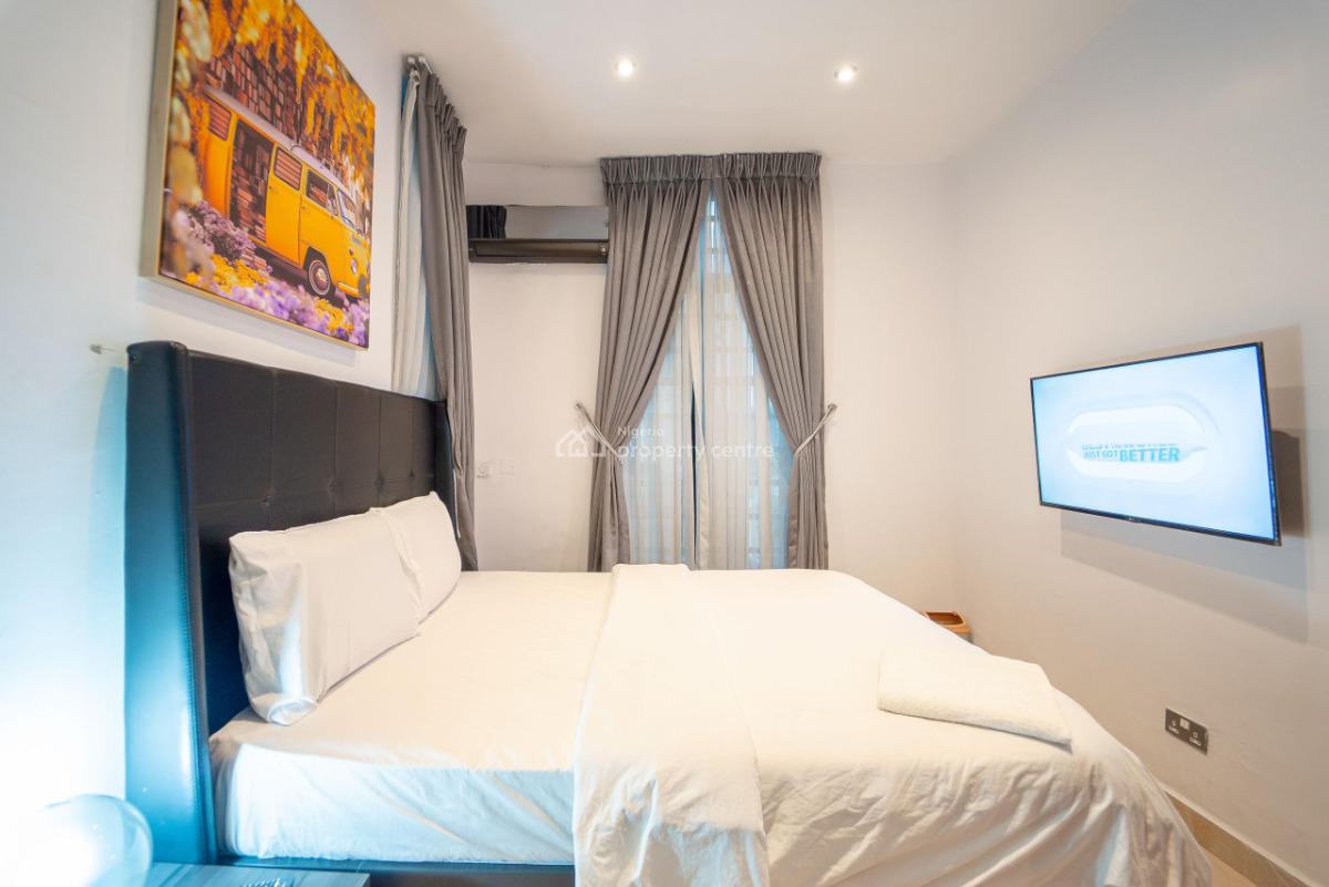 Luxury 4 Bedroom Terrace + Swimming Pool+ps5, Ikoyi, Lagos, Terraced Duplex Short Let