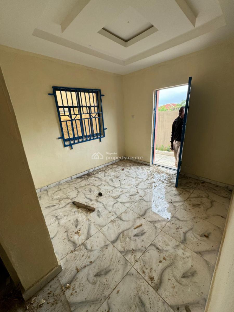 Nicely Built Spacious 1 Bedroom Flat with Sweet Modern Facilities, Jankata,kuola, Akala Express, Ibadan, Oyo, Mini Flat (room and Parlour) for Rent