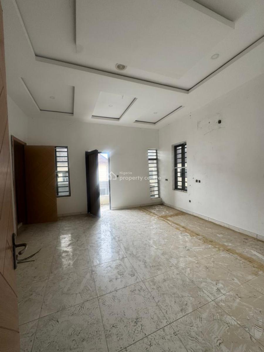 Luxury Spacious Masters Bedroom with Balcony in a Shared Apartment, Orchid, Lekki, Lagos, Self Contain (single Rooms) for Rent