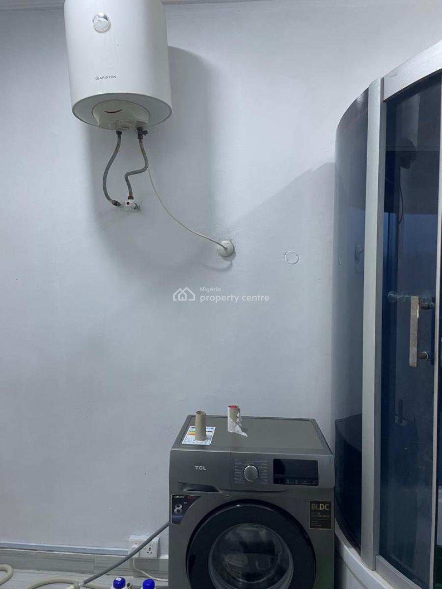 a Beautiful Serviced Mini Flat, Along Chevron Drive, Lekki, Lagos, Mini Flat (room and Parlour) for Rent