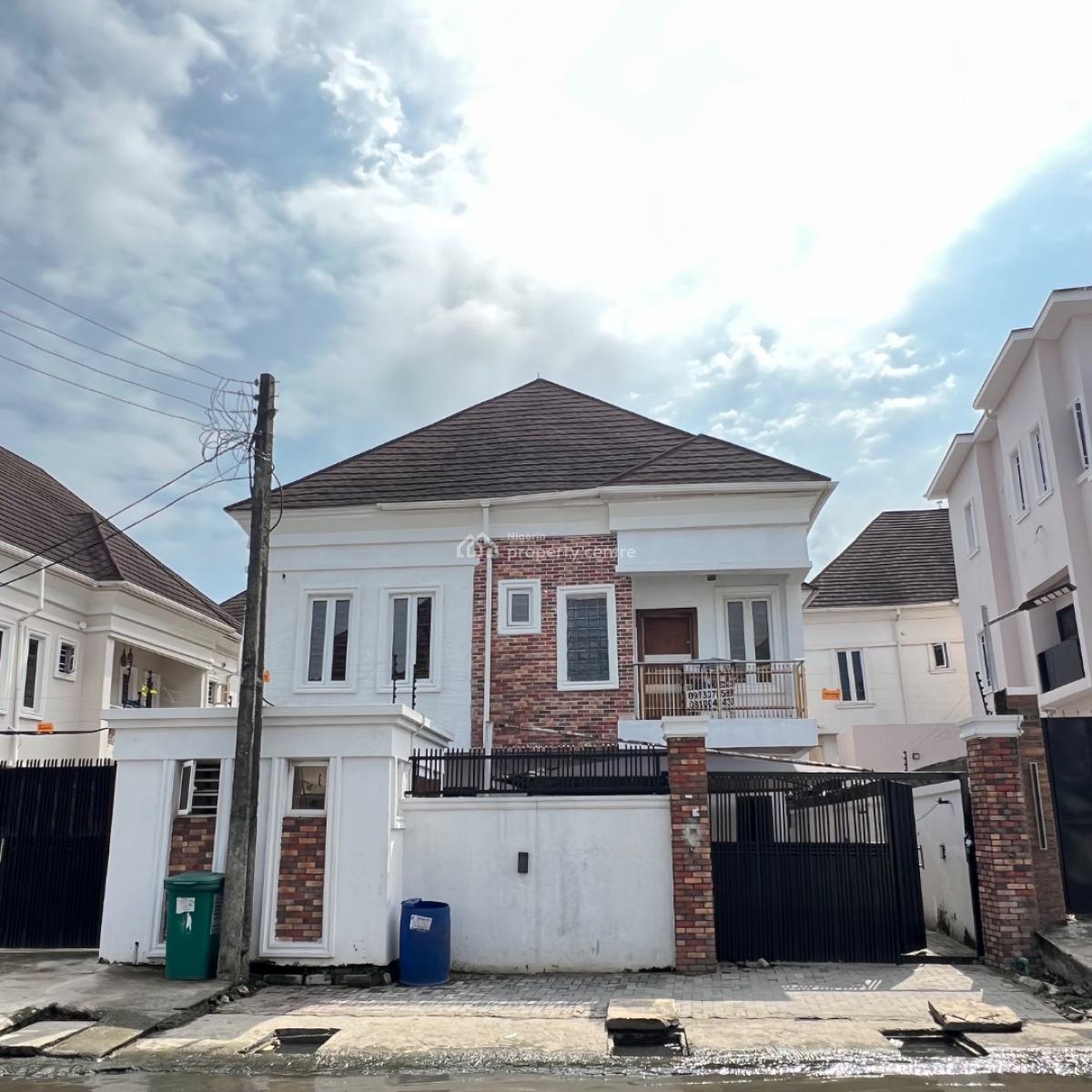 5 Bed&bq  290 Million, Ikota, Lekki, Lagos, Detached Duplex for Sale