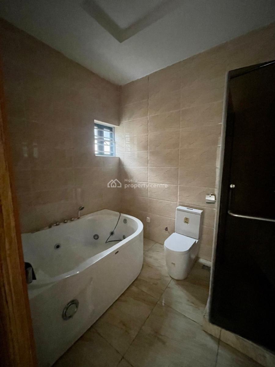 Spacious Fully Serviced 4 Bedroom Terrace Duplex, Orchid, Lekki, Lagos, Terraced Duplex for Sale