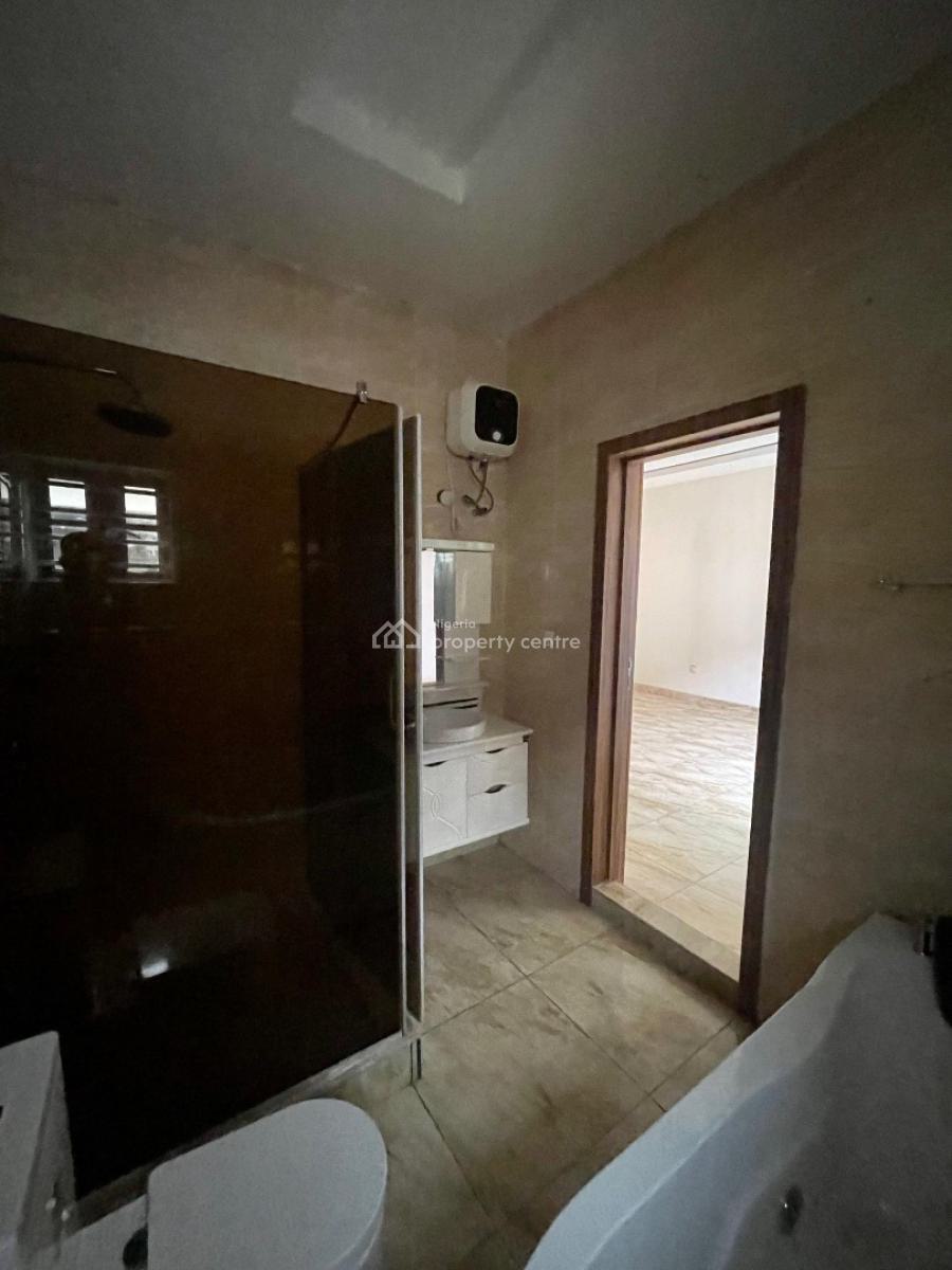 Spacious Fully Serviced 4 Bedroom Terrace Duplex, Orchid, Lekki, Lagos, Terraced Duplex for Sale