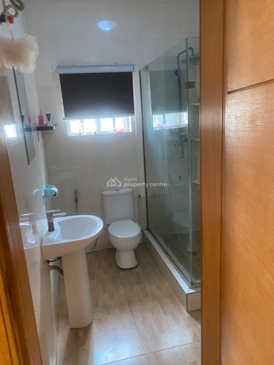 Service 3 Bedroom Apartment, Jasper Ike St, Victoria Island (vi), Lagos, Flat / Apartment for Rent