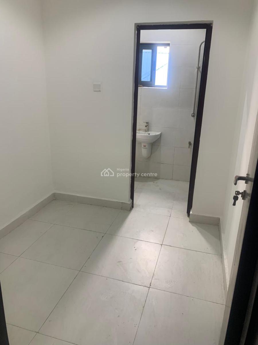 Standard 3 Bedroom Flat with Bq,central Pool and Massive Parking Space, Alausa Height, Alausa, Ikeja, Lagos, Flat / Apartment for Sale