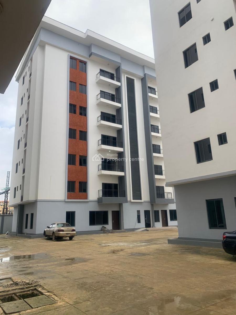 Standard 3 Bedroom Flat with Bq,central Pool and Massive Parking Space, Alausa Height, Alausa, Ikeja, Lagos, Flat / Apartment for Sale
