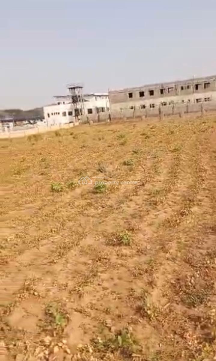 3,700sqm, Commercial, Tarred Road, Fcda R of O, Fo1 Kubwa, Fo1 Layout, Kubwa, Abuja, Commercial Land for Sale
