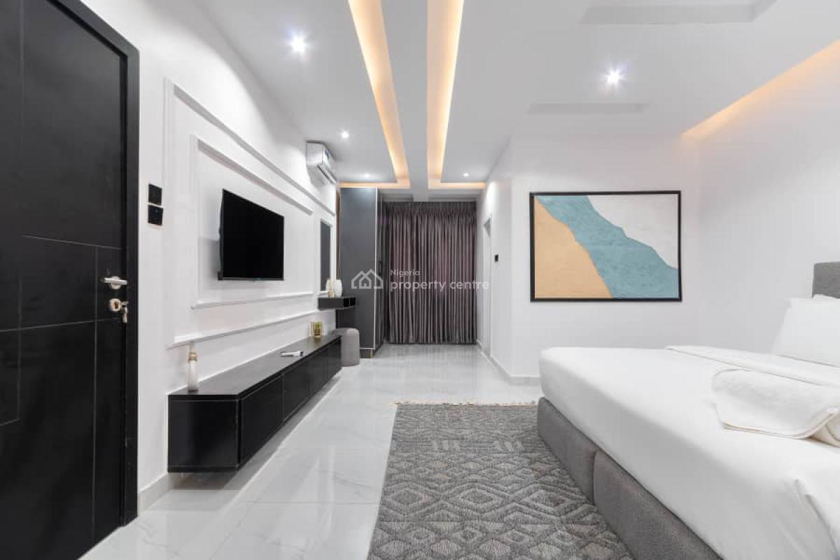 Luxurious 2 Bedroom Apartment, Lekki Phase 1, Lekki, Lagos, Flat / Apartment Short Let