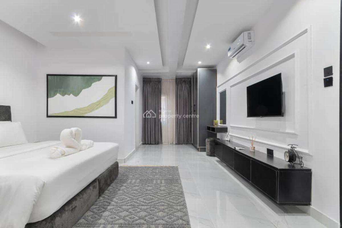 Luxurious 2 Bedroom Apartment, Lekki Phase 1, Lekki, Lagos, Flat / Apartment Short Let