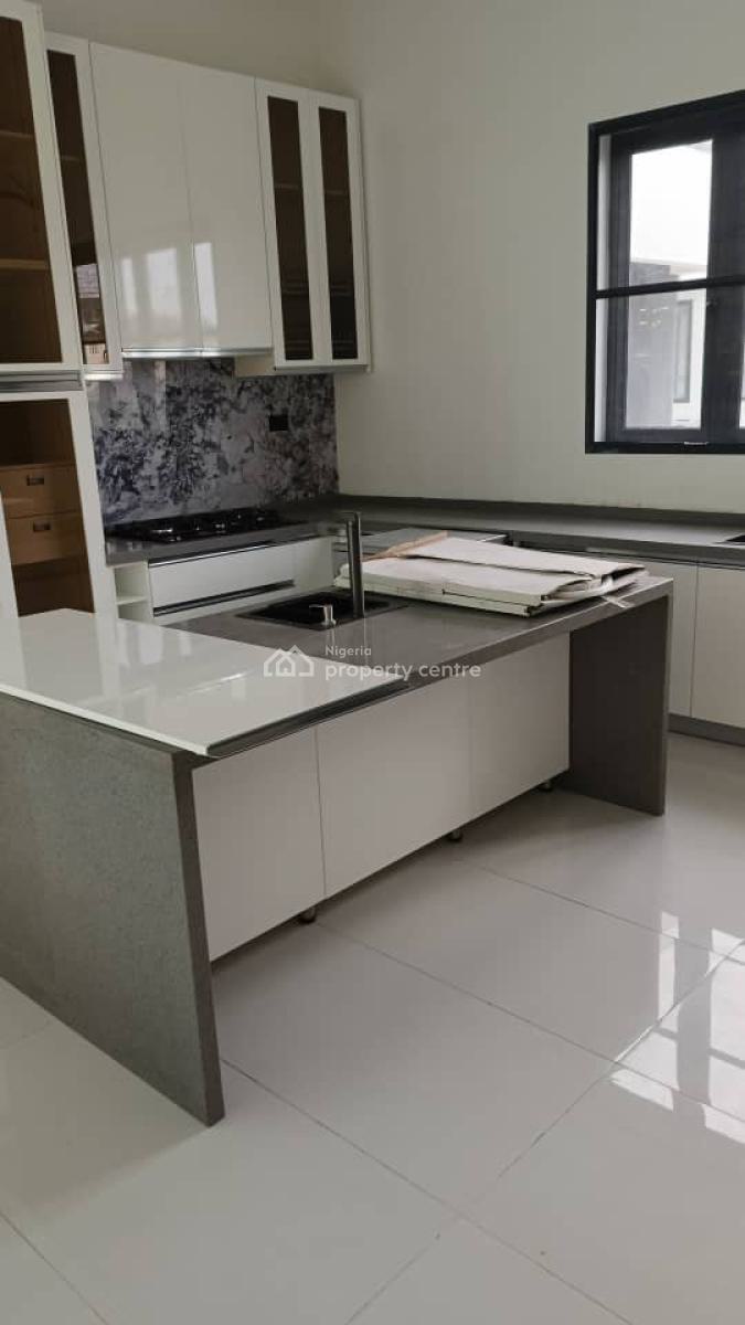 Grand Luxury 5bedroom Fully Detached Duplex + 2 Bq + Swimming Pool, Pinnock Beach Estate, Osapa, Lekki, Lagos, Detached Duplex for Sale