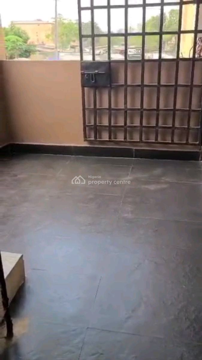 3 Bedroom Flat Office Space, Yaba, Lagos, Office Space for Rent
