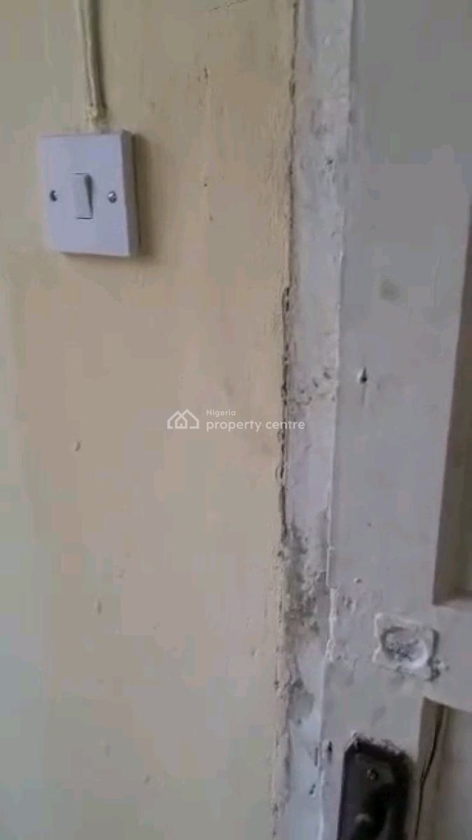 3 Bedroom Flat Office Space, Yaba, Lagos, Office Space for Rent