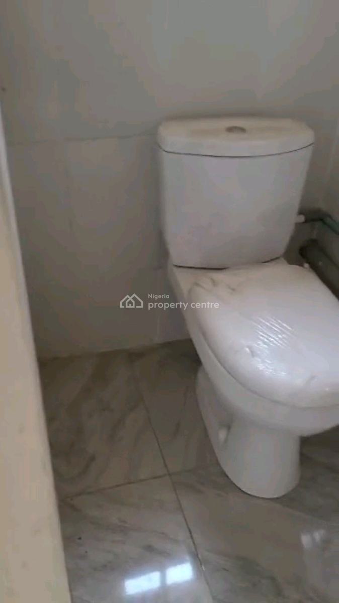 3 Bedroom Flat Office Space, Yaba, Lagos, Office Space for Rent