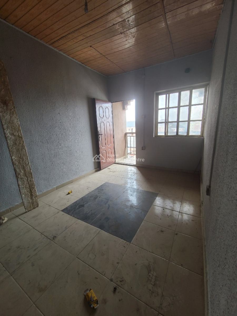 Decent 1bedroom Flat Upstairs with 1toilet 1bath, Off Aborishade Road, Lawanson, Surulere, Lagos, Mini Flat (room and Parlour) for Rent