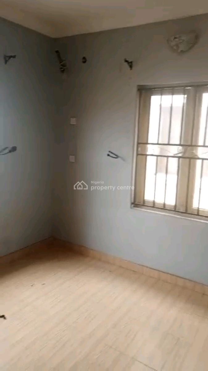 Decent 2 Bedroom Up Flat Both Rooms Ensuite N Guest Toilet, New Garage, Gbagada, Lagos, Flat / Apartment for Rent