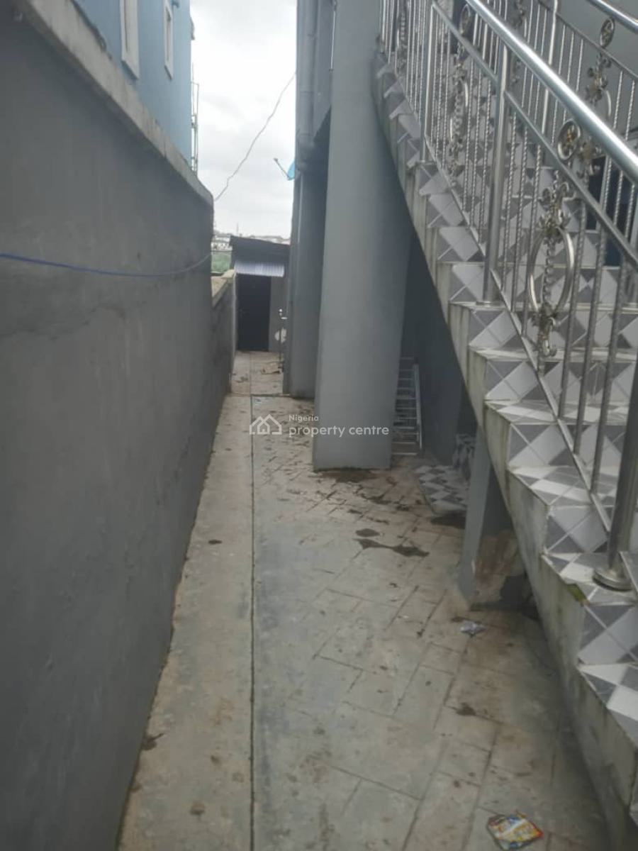 Luxury 2 Bedroom Flat, Gra Phase 1, Magodo, Lagos, Flat / Apartment for Rent