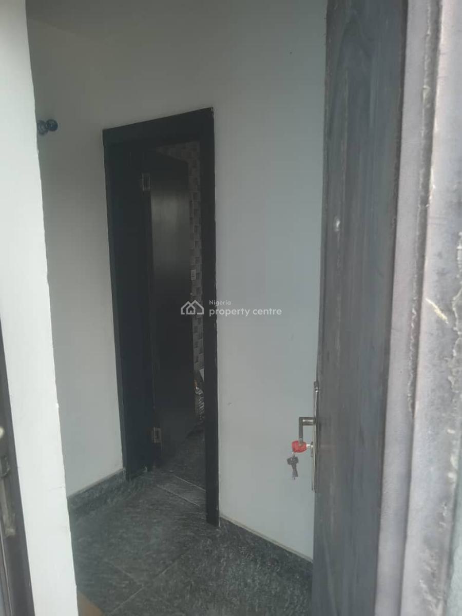 Luxury 2 Bedroom Flat, Gra Phase 1, Magodo, Lagos, Flat / Apartment for Rent