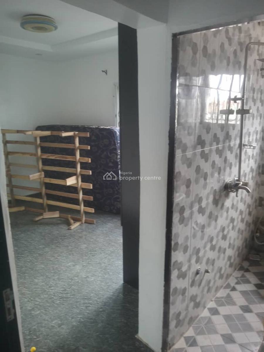 Luxury 2 Bedroom Flat, Gra Phase 1, Magodo, Lagos, Flat / Apartment for Rent