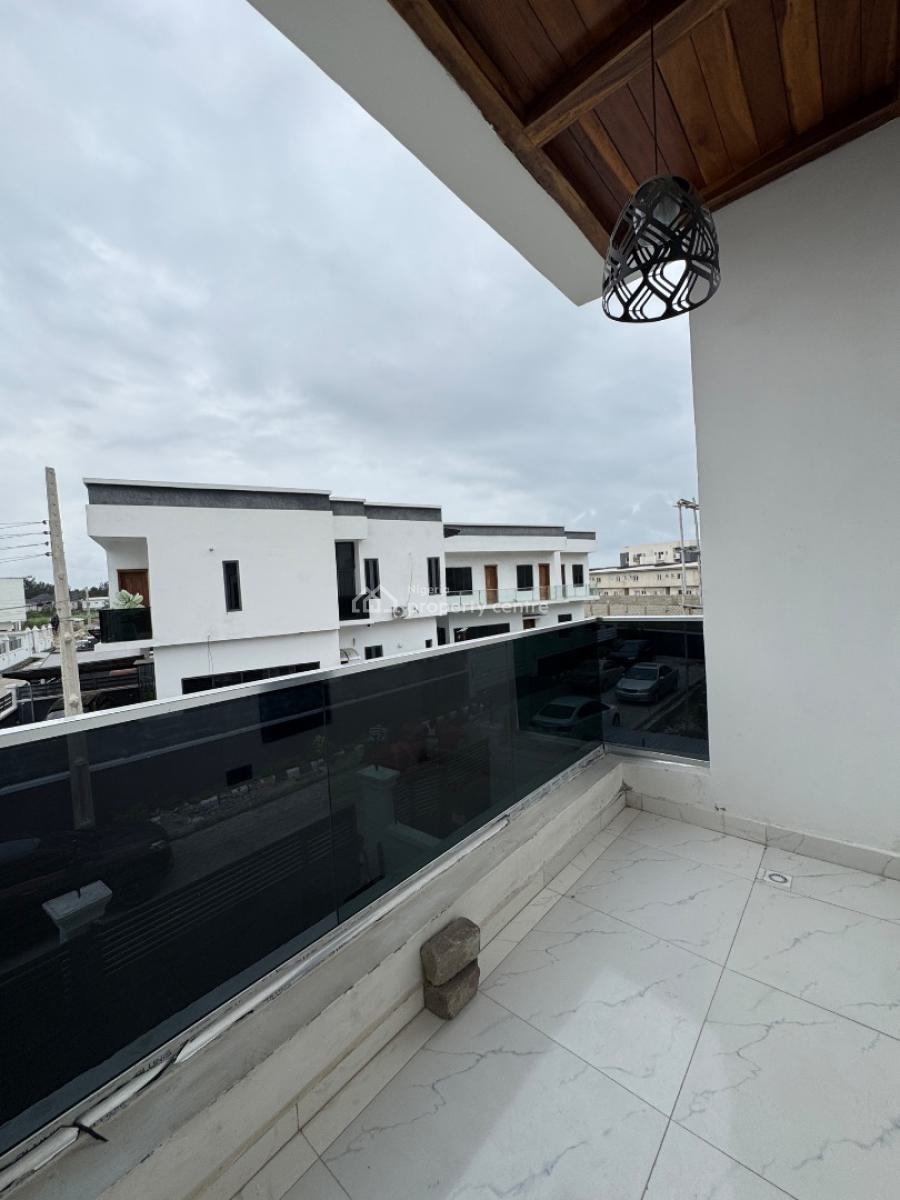 Master Bedroom Shared Apartment, Royal Pine Estate, Lekki Phase 2, Lekki, Lagos, Detached Duplex for Rent