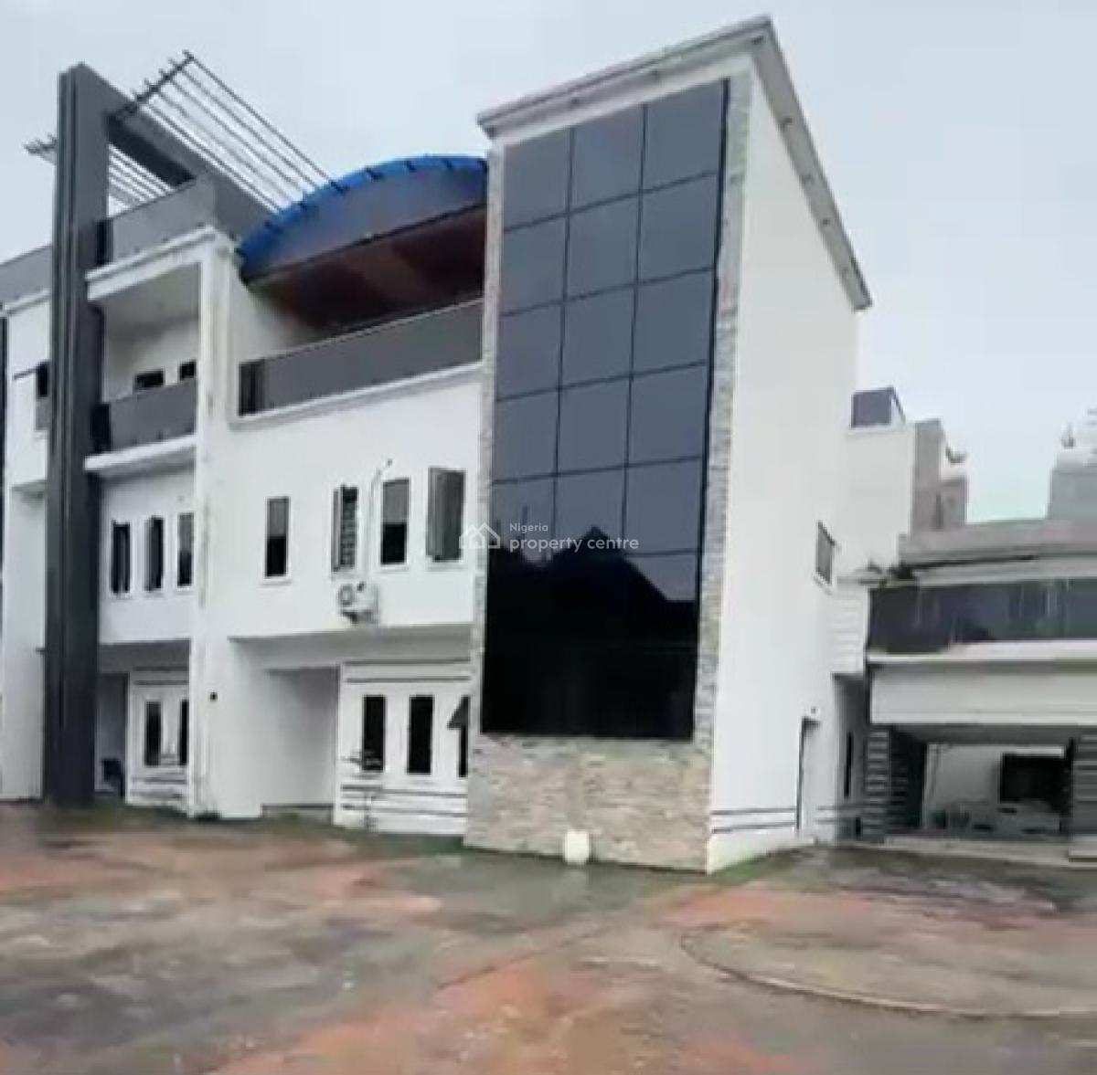 2flats of 2bedroom Duplex, 8flats of Self Contained, Roof Top Pool, Country Home Road Benin City, Benin, Oredo, Edo, Block of Flats for Sale