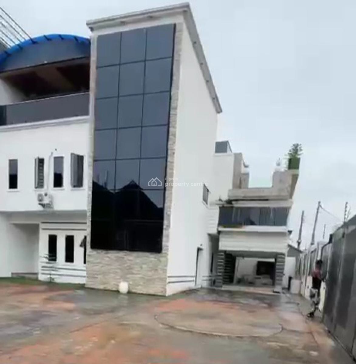 2flats of 2bedroom Duplex, 8flats of Self Contained, Roof Top Pool, Country Home Road Benin City, Benin, Oredo, Edo, Block of Flats for Sale