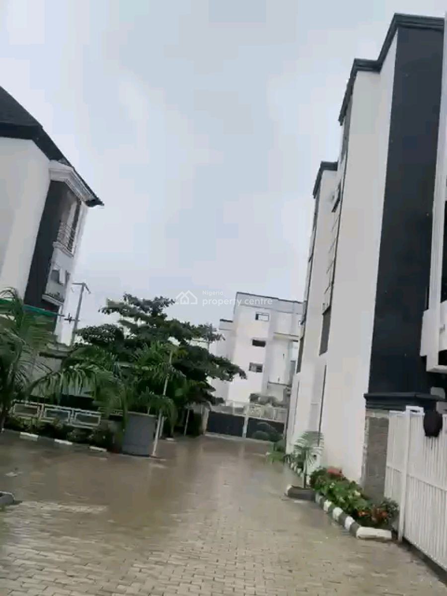 a Newly Build Estate Consisting of 8 Units of 6bedrooms Terrace Duplex, By Jabi Airport, Jabi, Abuja, Commercial Property for Sale