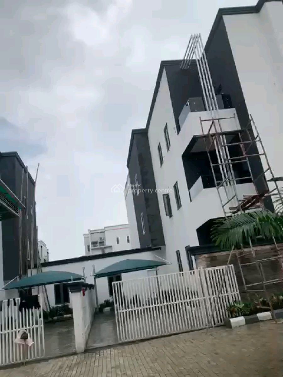 a Newly Build Estate Consisting of 8 Units of 6bedrooms Terrace Duplex, By Jabi Airport, Jabi, Abuja, Commercial Property for Sale