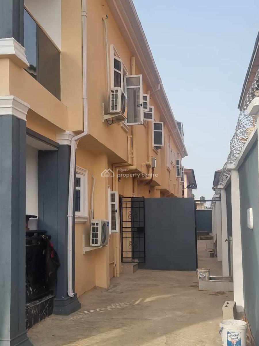 a Standard Newly Renovated 2 Bedroom Flat, Baruwa, Ipaja, Lagos, Flat / Apartment for Rent