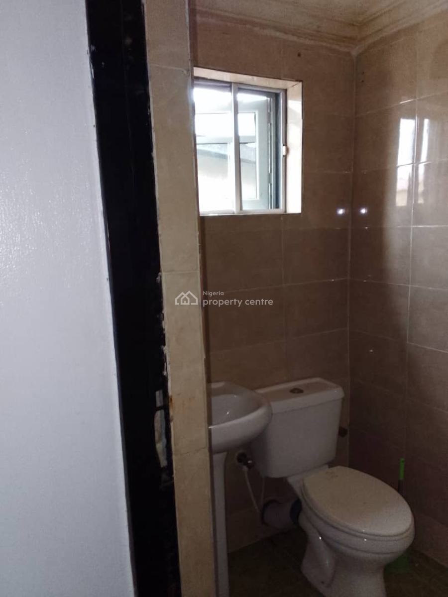 2bed All Ensuite Upstairs Flat, Off Allen, Ogba, Ikeja, Lagos, Flat / Apartment for Rent