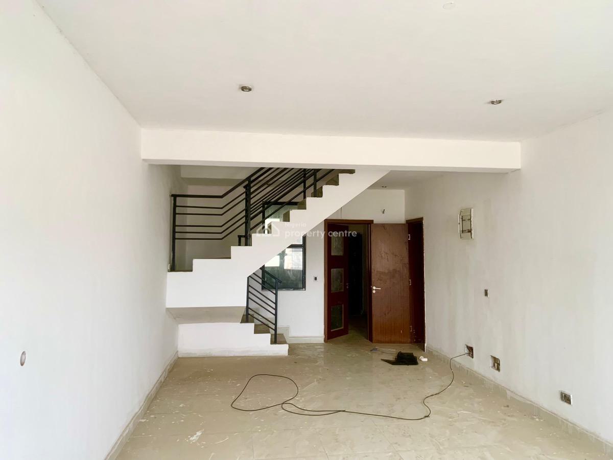 a Standard, Exquisite 2 Bedroom  Maisonette, Off Freedom Way, Lekki, Lagos, House for Rent