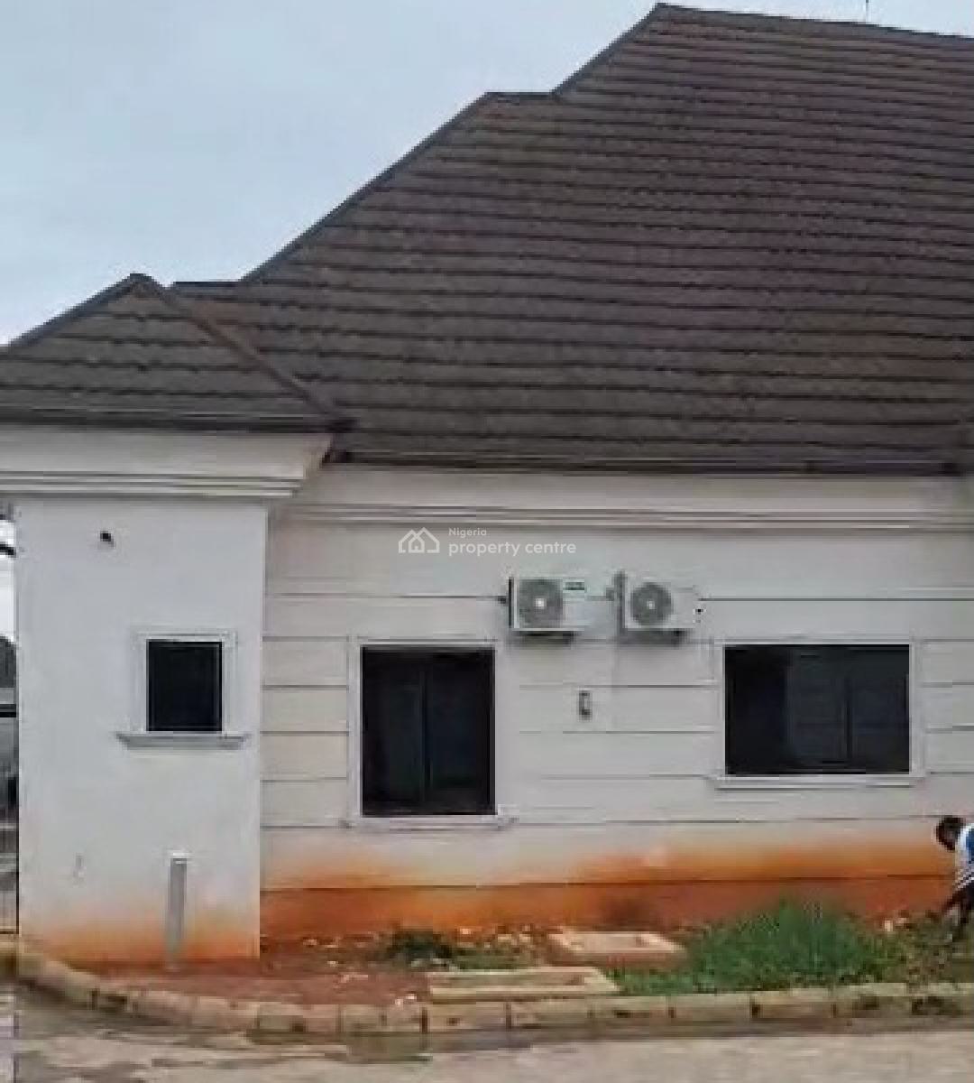 New 4 Masters Bedrooms Bungalow on 100ft By 100ft Land, Amagba Road, Gra Benin City, Benin, Oredo, Edo, Terraced Bungalow for Sale