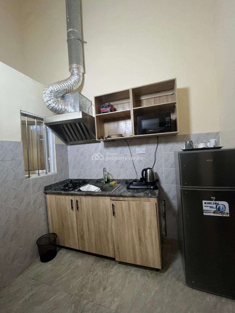 Tastefully Furnished 2 Bedroom Apartment, Gra, Ikeja Gra, Ikeja, Lagos, Flat / Apartment Short Let