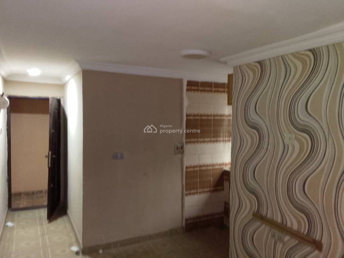 Upstairs Self Contain Ikeja, Nalogun, Allen, Ikeja, Lagos, Self Contain (single Rooms) for Rent