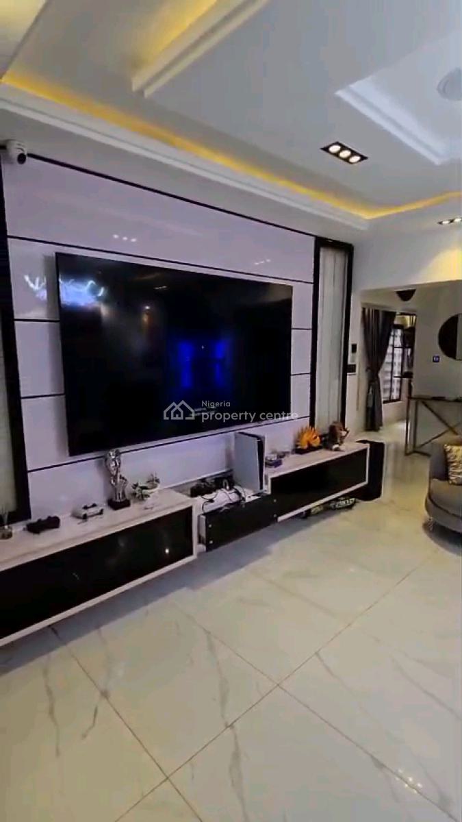 a 5-bedroom Duplex, Ajao Estate Off International Airport, Ikeja, Lagos, Detached Duplex for Sale