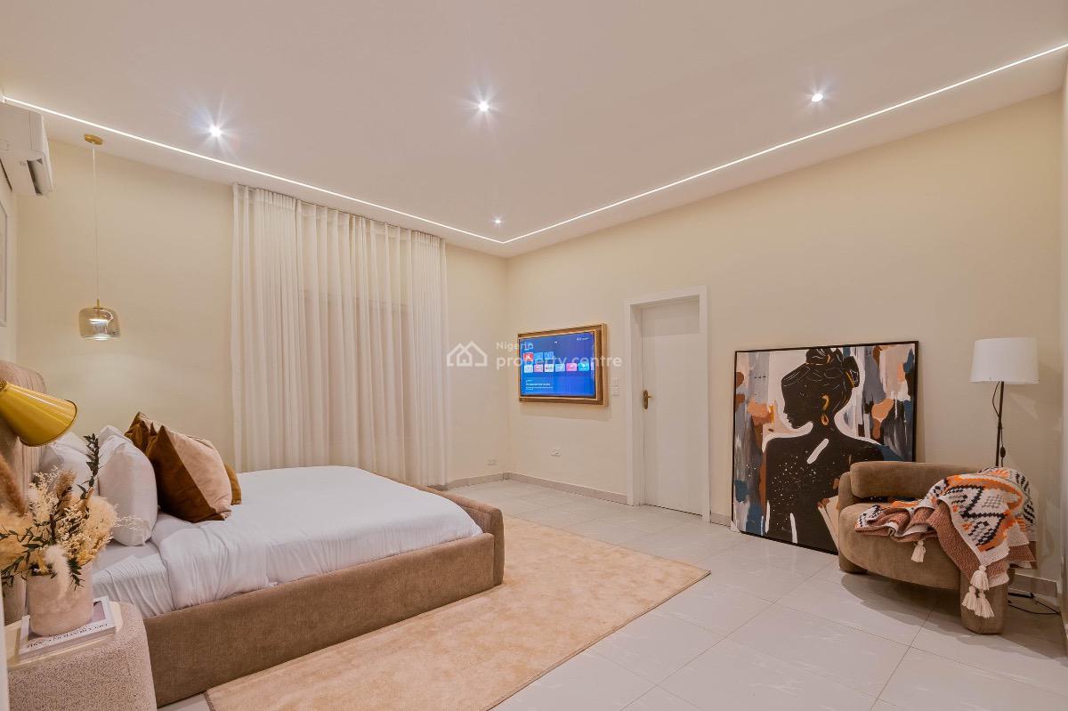 My 4 Bed Is Up and Ready for Bookings at Victoria Island 🤍. Available, Lekki Phase 1, Lekki, Lagos, Flat / Apartment Short Let
