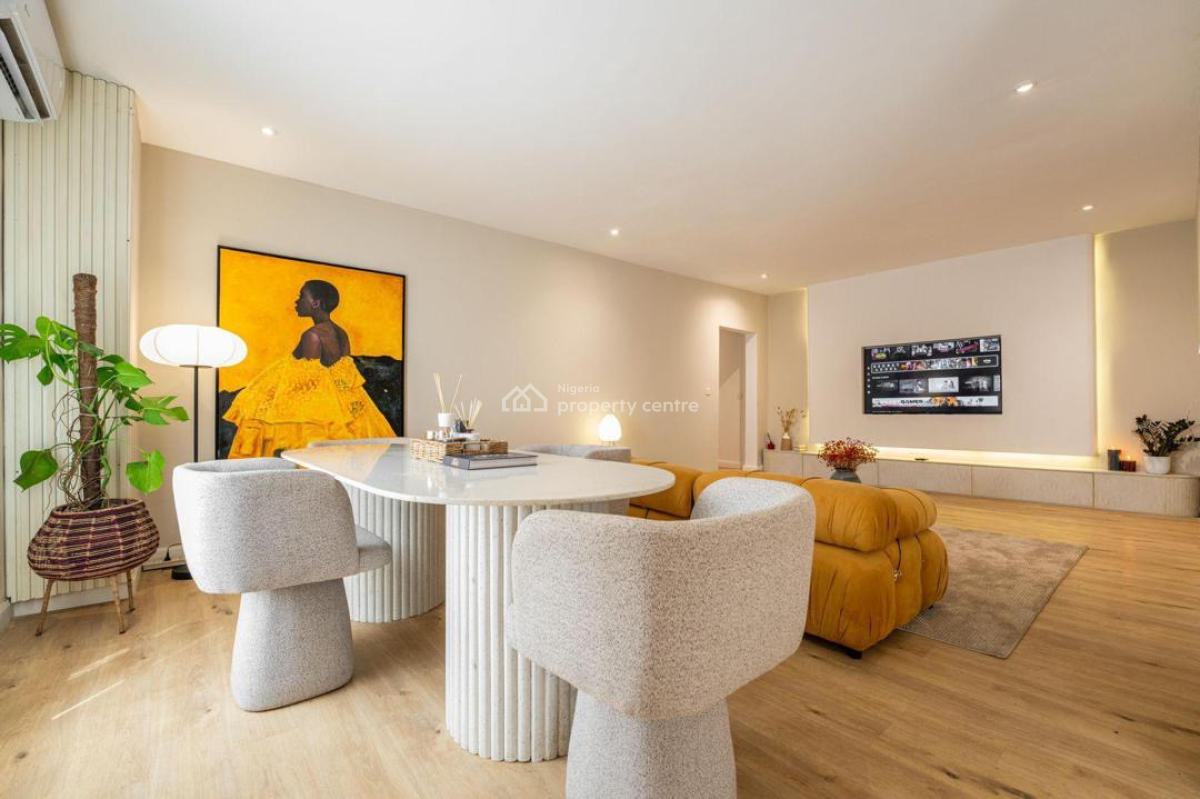 Ready for a Smart Getaway?  Book Our 2-bedroom Starlight! Alexa-powe, Lekki Phase 1, Lekki, Lagos, Flat / Apartment Short Let