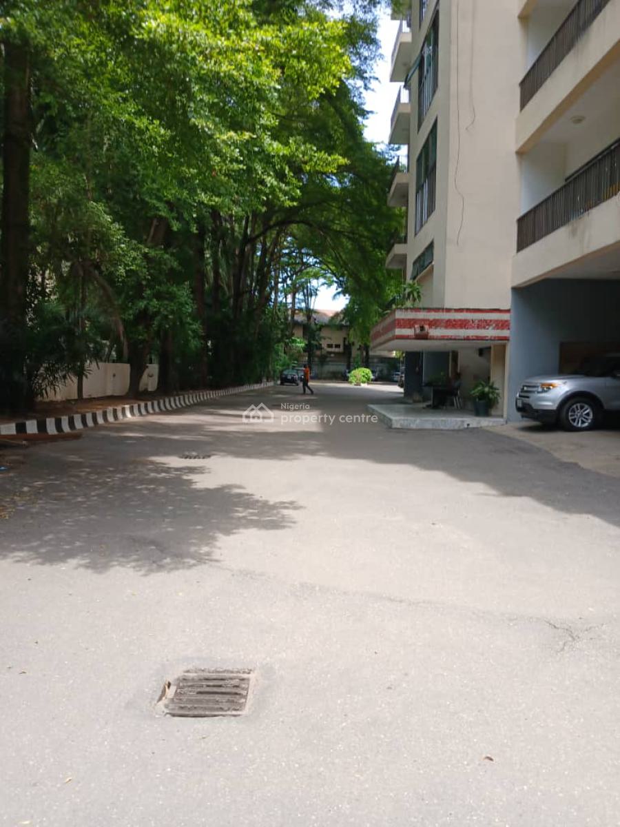 Well Built - 3bedroom Apartment with Bq, Gerard Road, Ikoyi, Lagos, Flat / Apartment for Rent