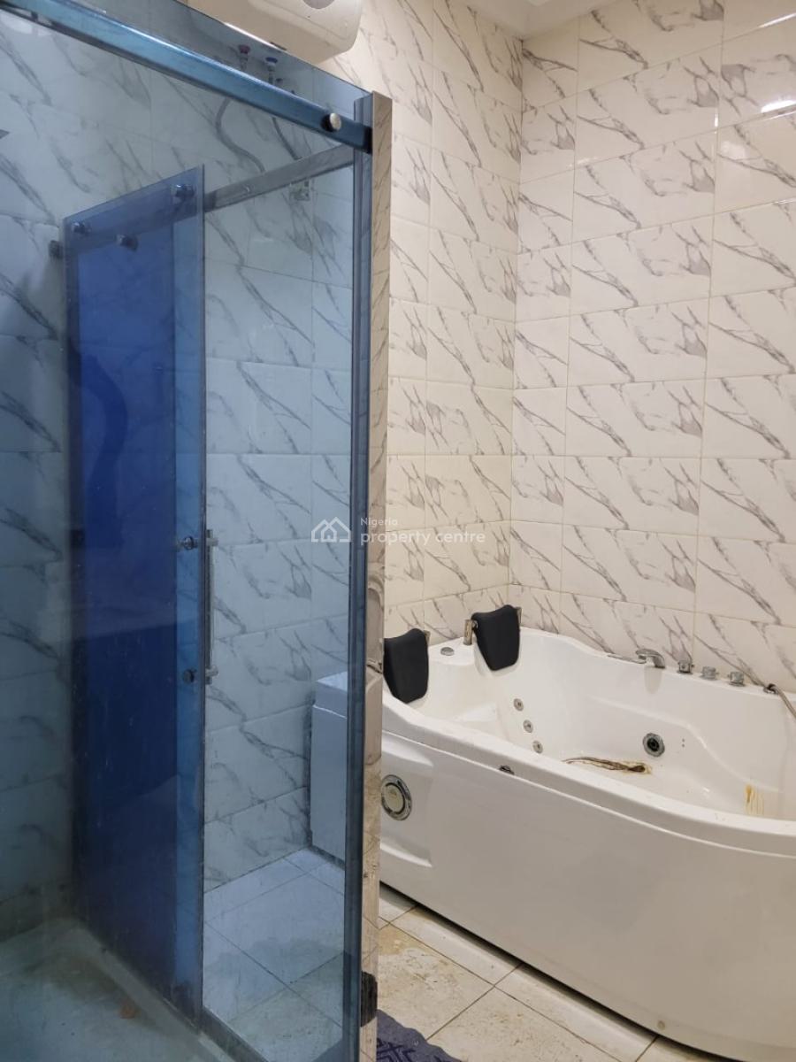 Portable Mini-flat, Upfloor, with Open Plan Kitchen* * Location: Ikate, Ikate, Lekki Lagos, Ikate, Lekki, Lagos, Mini Flat (room and Parlour) for Rent