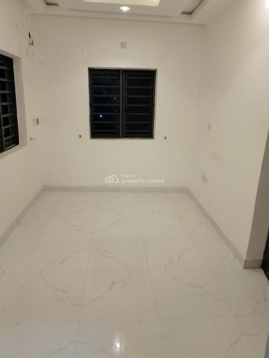 Lovely Self Serviced 2bedroom Flat, Off Bourdilon Road, Ikoyi, Lagos, Flat / Apartment for Rent