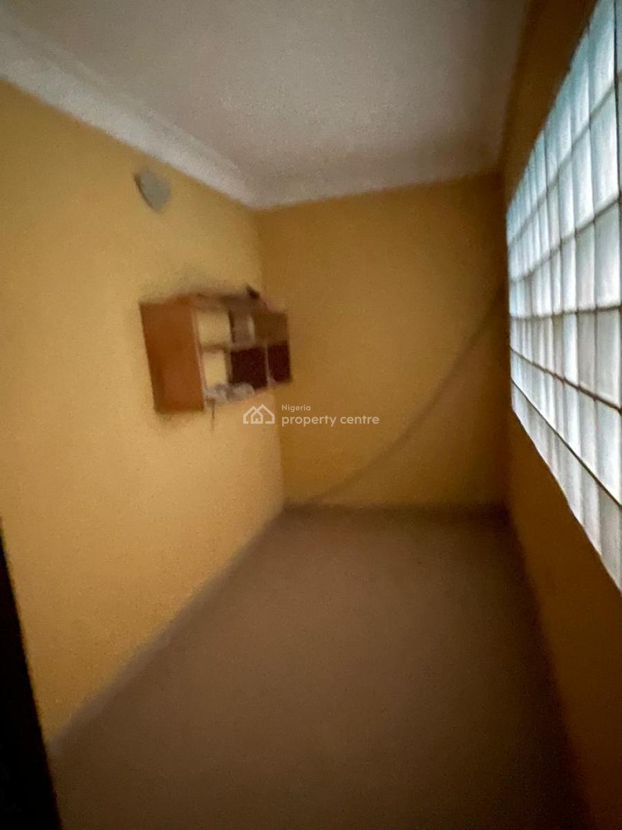 4-bedroom Semi-detached Duplex in a Separate Compound, Lekki Phase 1, Lekki, Lagos, Flat / Apartment for Rent