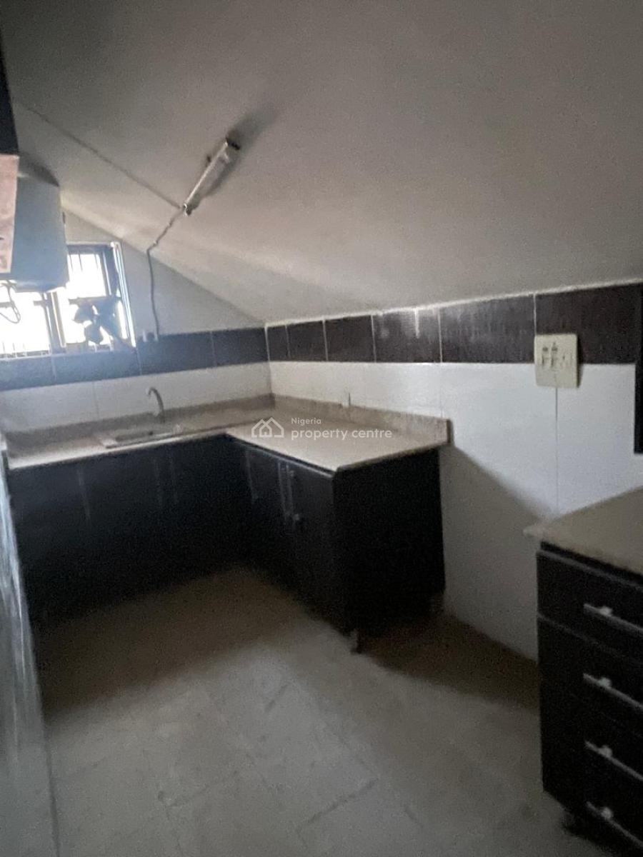 4-bedroom Semi-detached Duplex in a Separate Compound, Lekki Phase 1, Lekki, Lagos, Flat / Apartment for Rent