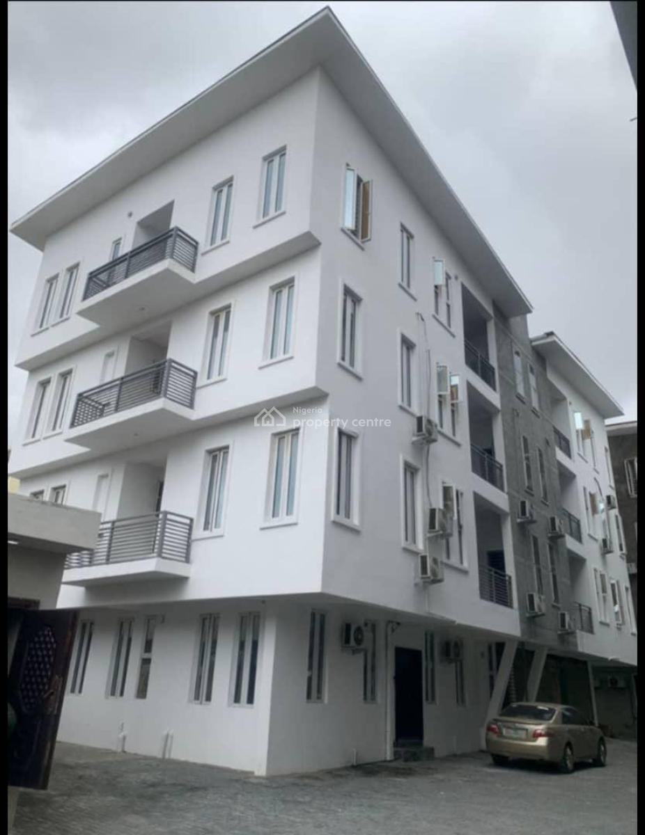 a Standard Newly Built Serviced 3 Bedroom Apartment (penthouse), Lekki Phase 1, Lekki, Lagos, Flat / Apartment for Rent
