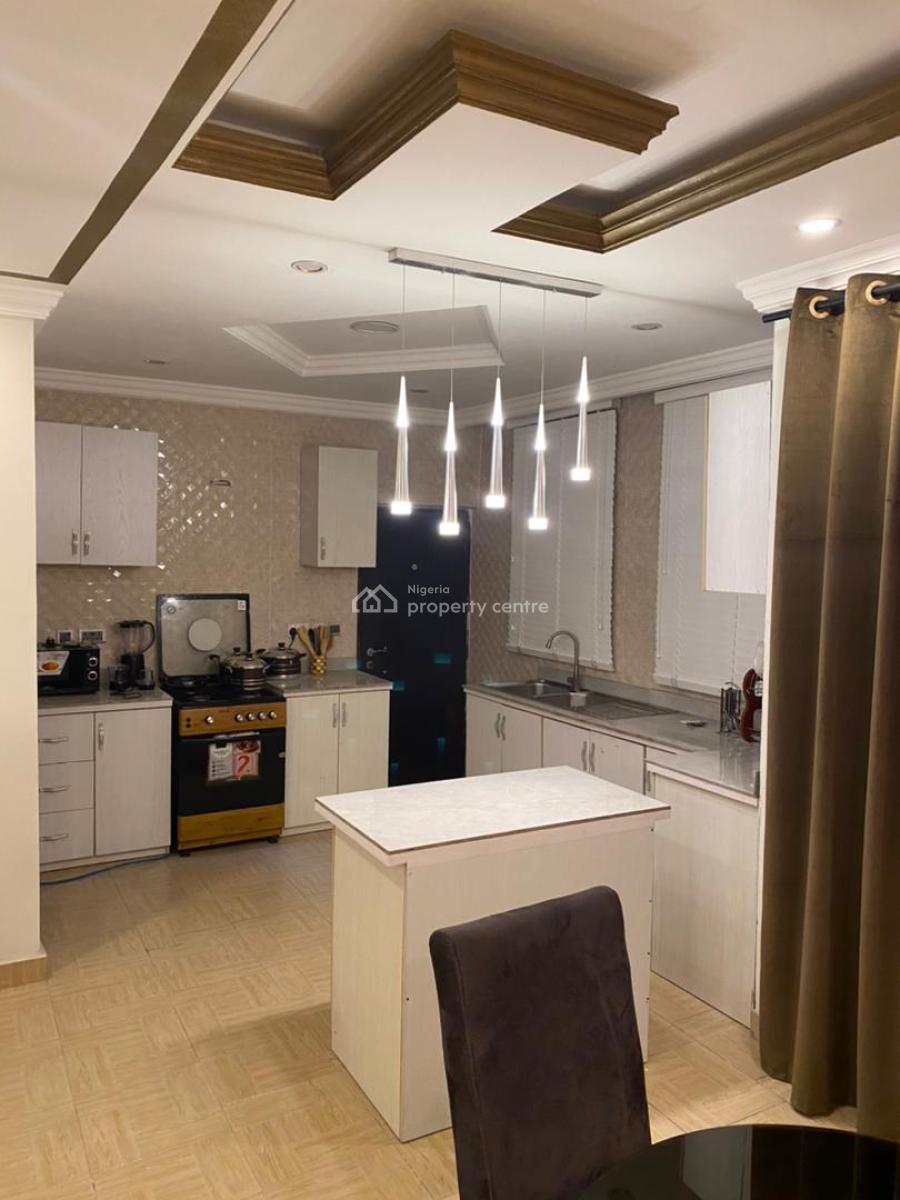 Luxury 2 Bedrooms Flat with Excellent Facilities, Chevron/idado, Lekki Phase 2, Lekki, Lagos, Flat / Apartment for Sale