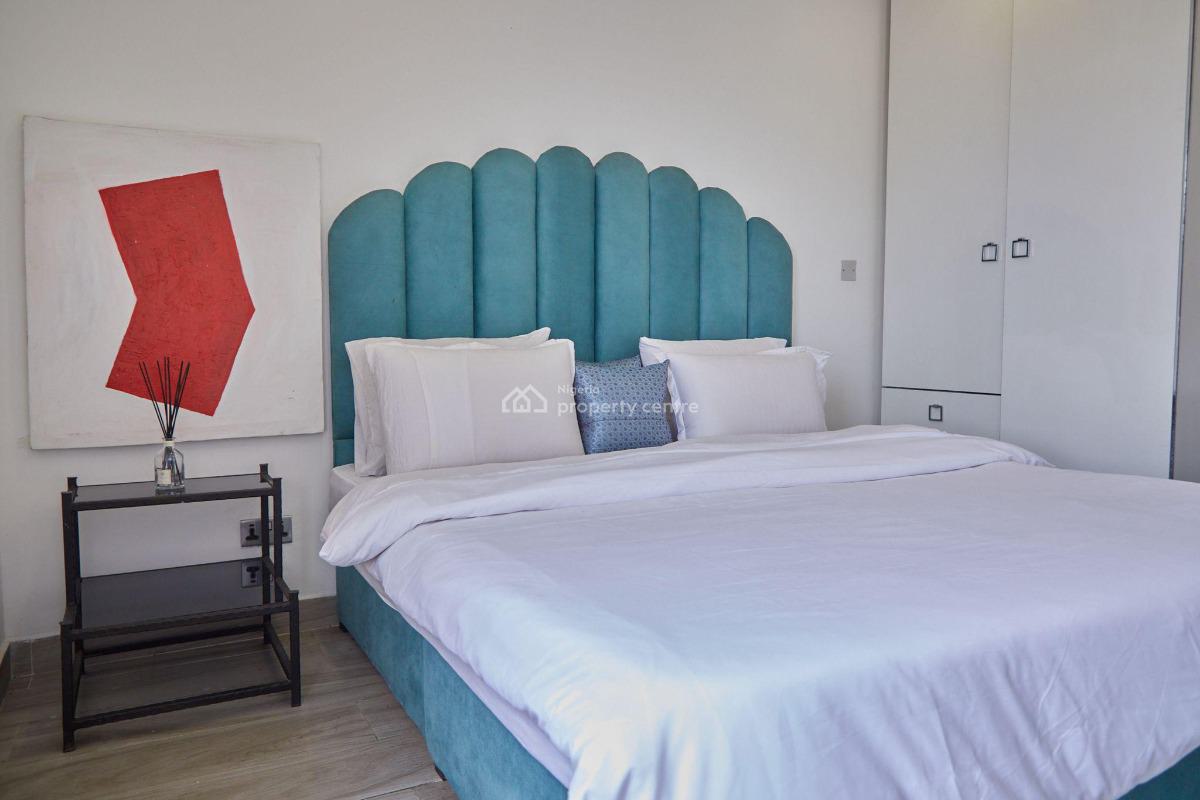 a Well Finished 3 Bedroom Penthouse in a Fully Serviced Estate., Cadogan Estate, Osapa London, Lekki, Lagos, House for Sale