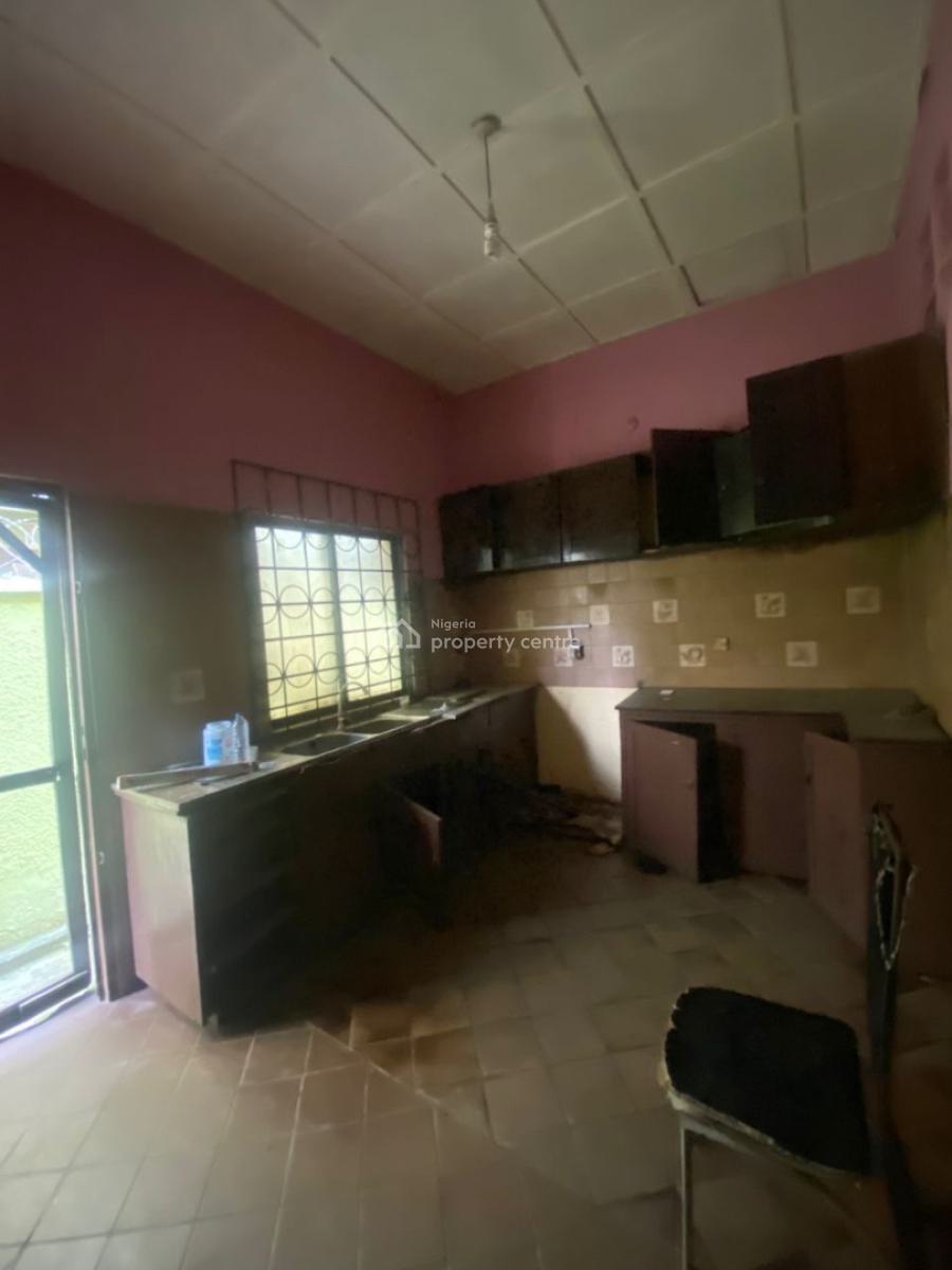 a Self Compound Well Maintained Renovated 5 Bedroom Bungalow, Off Ago Palace Way Okota Lagos, Ago Palace, Isolo, Lagos, Detached Bungalow for Rent