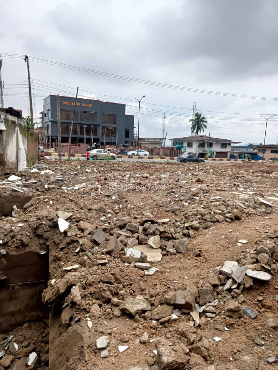 Prime Commercial Parcel of Land, Opposite Sao Filling Station, Idi Ape, Ibadan, Oyo, Commercial Land for Sale
