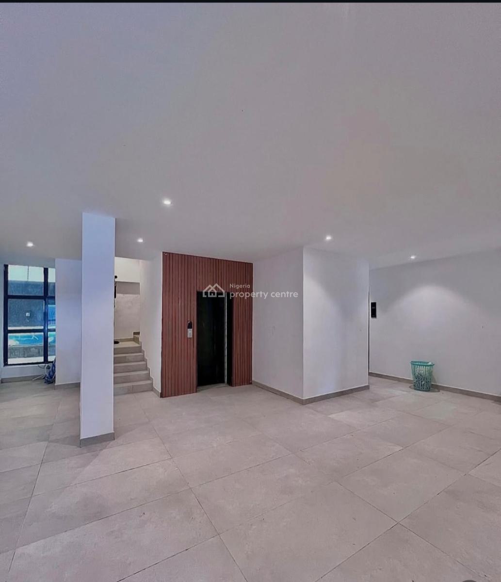 Luxury 3 Bedroom Spacious Penthouse, Lekki Phase One Off Freedom Way, Lekki, Lagos, Flat / Apartment for Sale