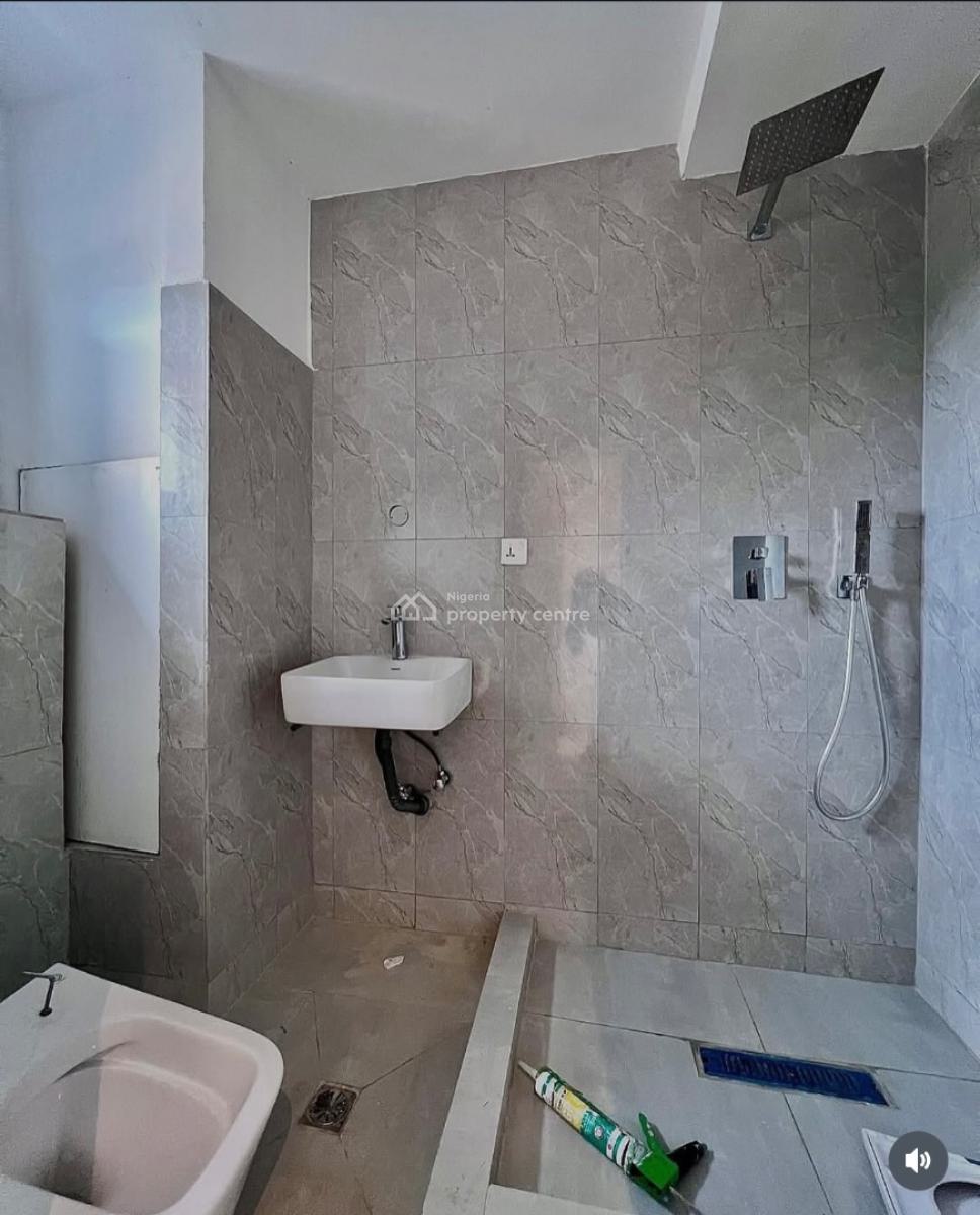 Luxury 3 Bedroom Spacious Penthouse, Lekki Phase One Off Freedom Way, Lekki, Lagos, Flat / Apartment for Sale