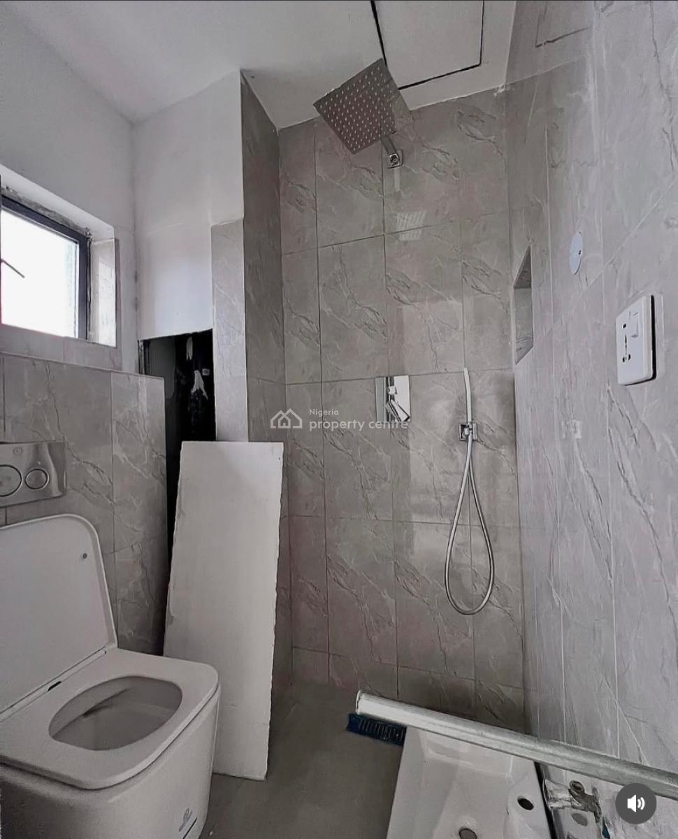 Luxury 3 Bedroom Spacious Penthouse, Lekki Phase One Off Freedom Way, Lekki, Lagos, Flat / Apartment for Sale