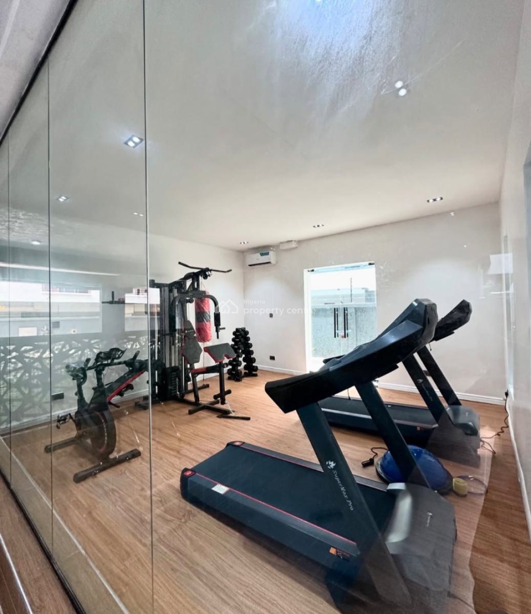 Luxury 3 Bedroom Spacious Penthouse, Lekki Phase One Off Freedom Way, Lekki, Lagos, Flat / Apartment for Sale